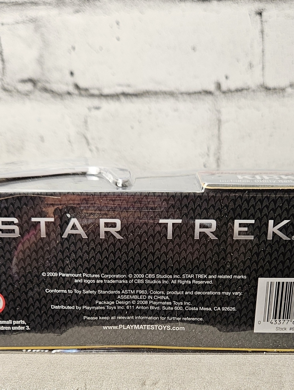 Star Trek 2009 Captain Kirk Figure Warp Collection NIB Playmates - Picture 10 of 10